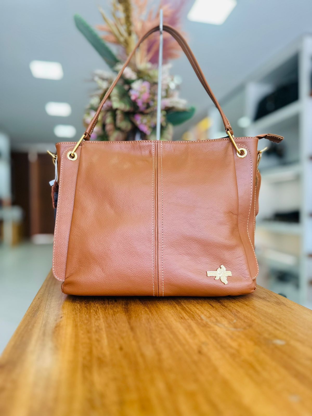 e50a6eec-d7ab-47ab-ab06-9c60e77f7d3d Bolsa Whisky - Imagem 1