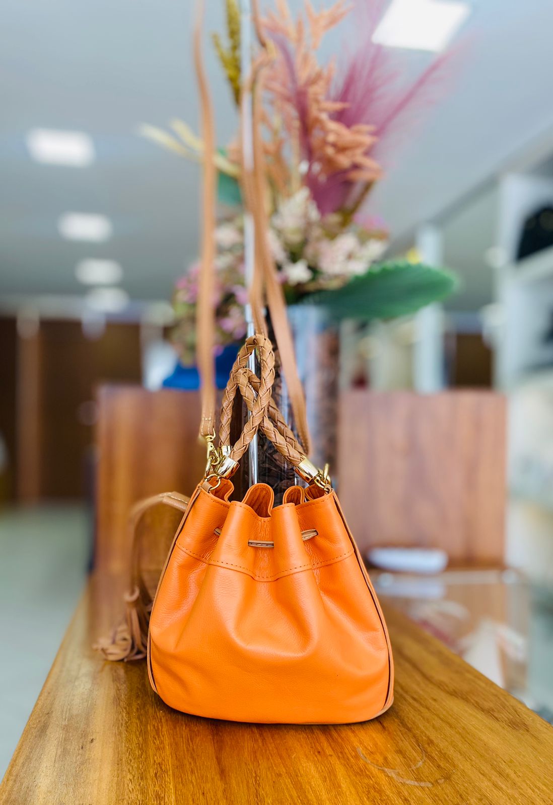 908576ac-74bf-4db7-8353-07d24f97edaf Bolsa Laranja - Imagem 1