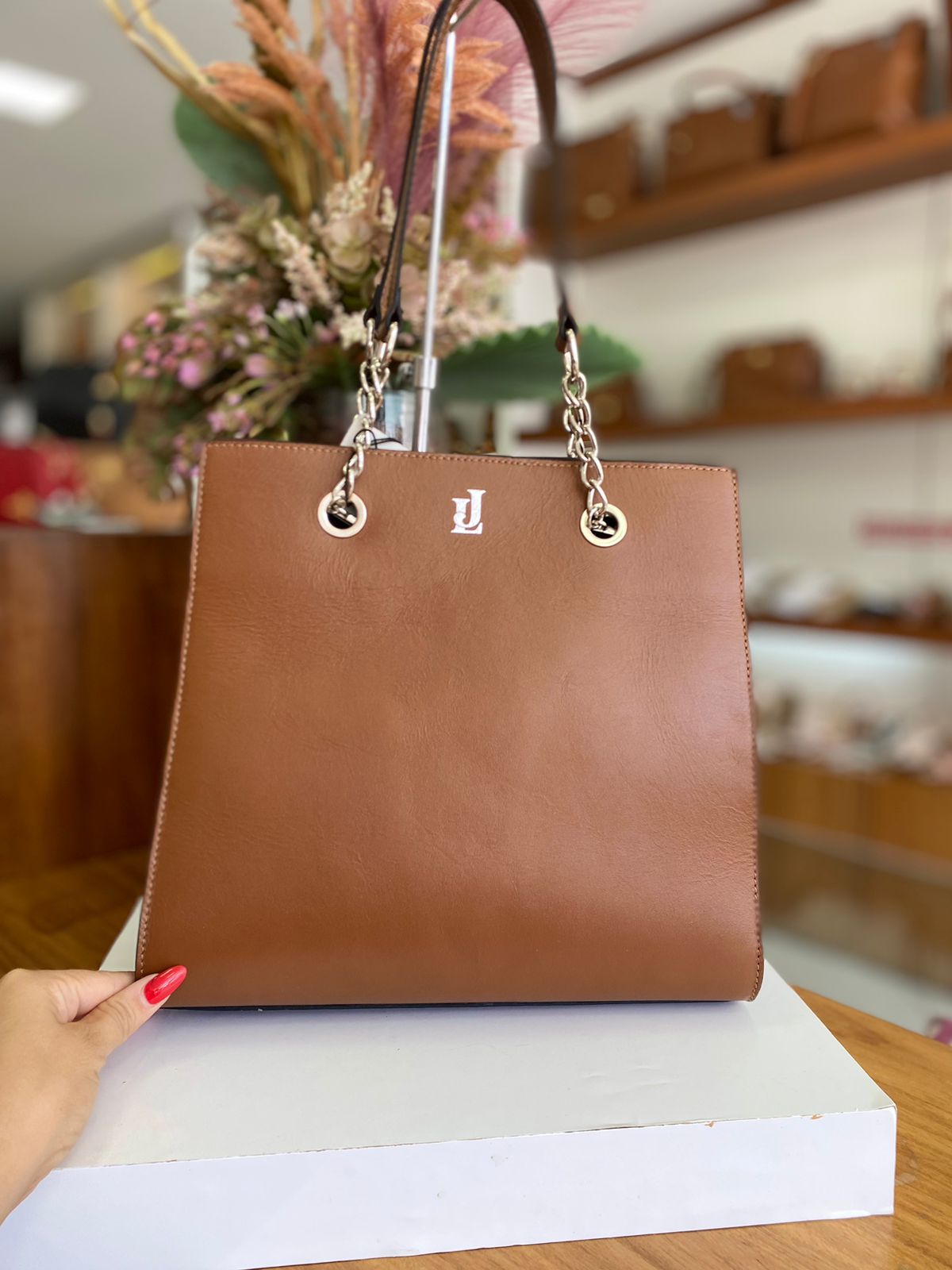 b43323ff-8826-4172-a6d5-b4239f3c1103 Bolsa Caramelo - Imagem 1